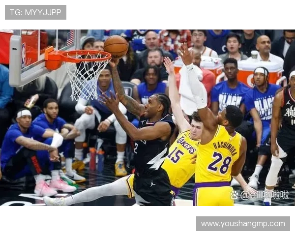 比卢普斯透露季前赛计划霍勒迪首战下半场缺席或尝试新先发阵容